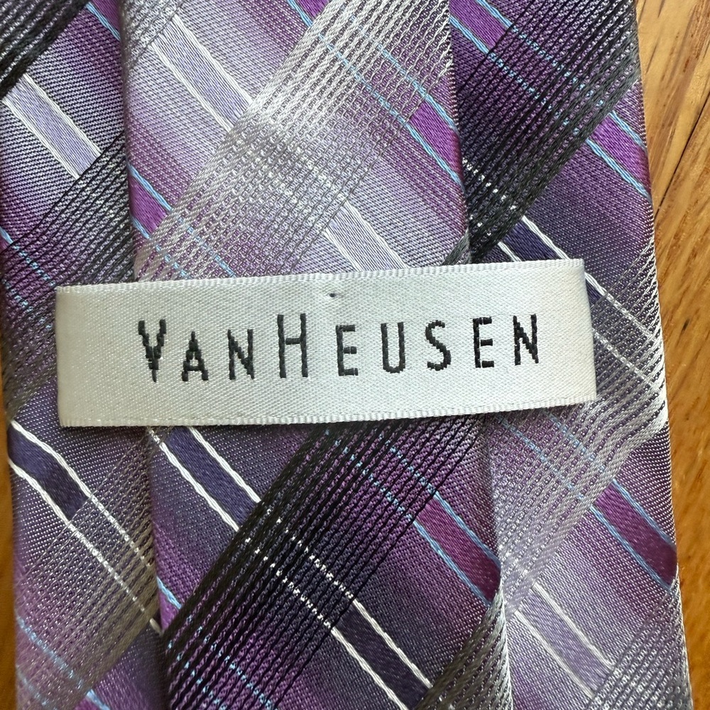 Van Heusen Purple and Gray Men's Tie